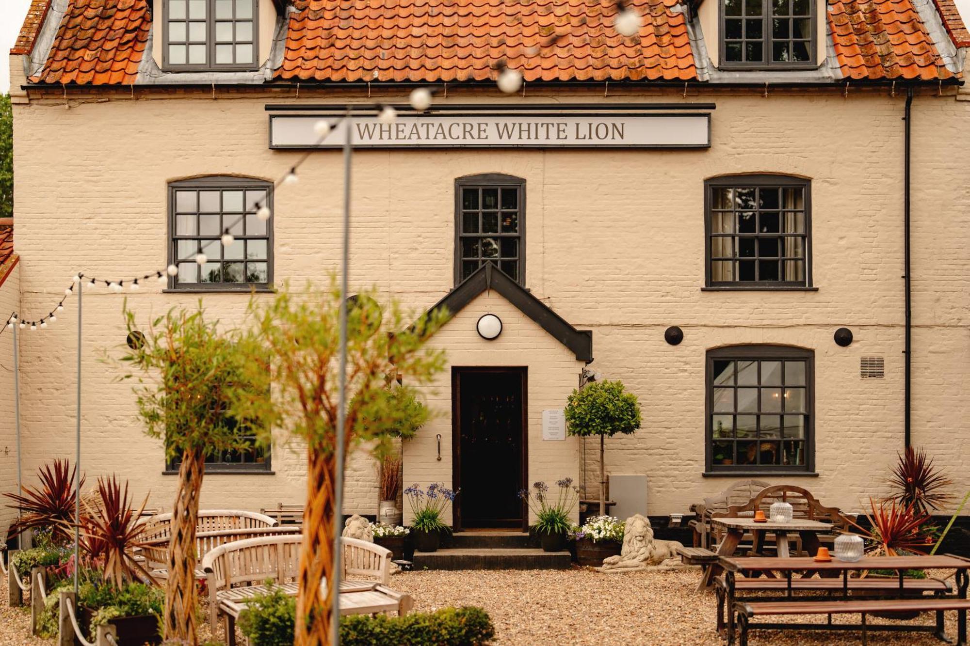 فندق Wheatacre White Lion Burgh Saint Peter المظهر الخارجي الصورة